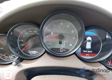 2012 Porsche Cayenne Hybrid S из США, поврежденный, VIN WP1AE2A24CLA91678